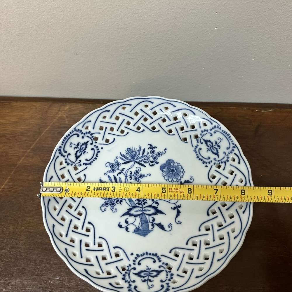 Blue Danube Blue Onion Reticulated Cake Plate Stand 8.5" Made In Japan - Picture 9 of 11